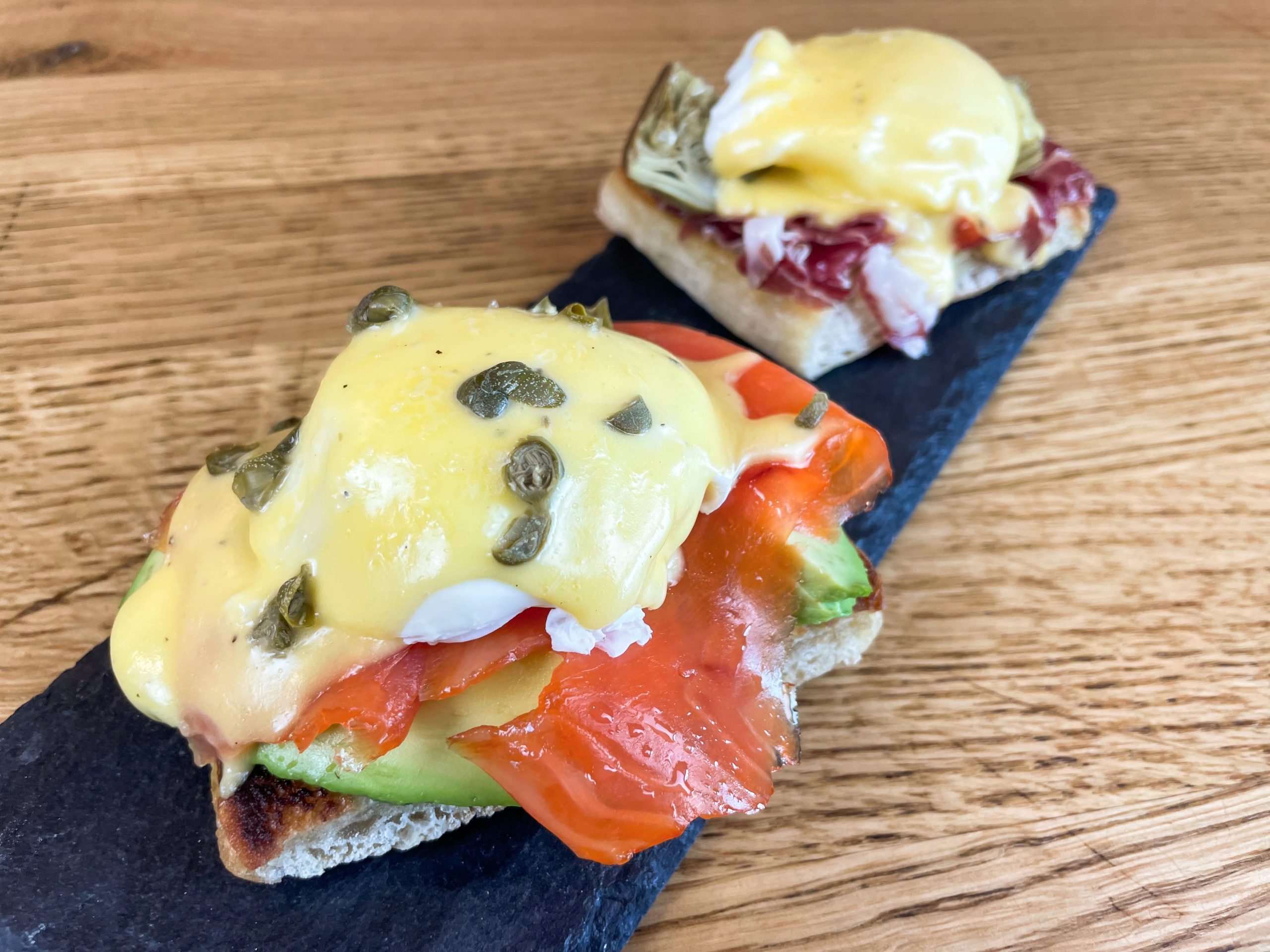 Recepta ous benedict amb salsa holandesa casolana Recepta ous benedict amb salsa holandesa casolana