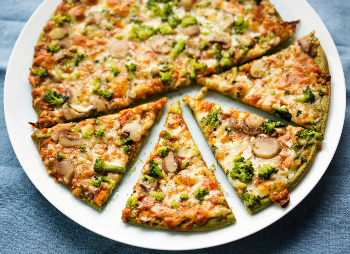 Receta pizza con base de brócoli